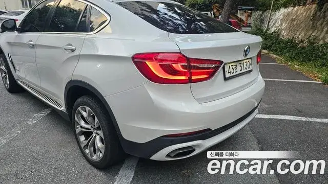 BMW X6 2018 — Фото 8/18