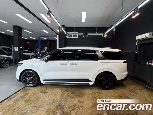 Kia Carnival 2026 — Şəkil 7/17