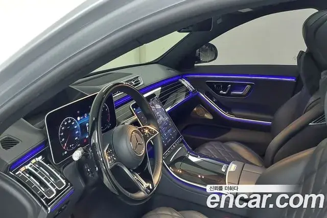 Mercedes-Benz S-Class 2022 — Photo 17/20
