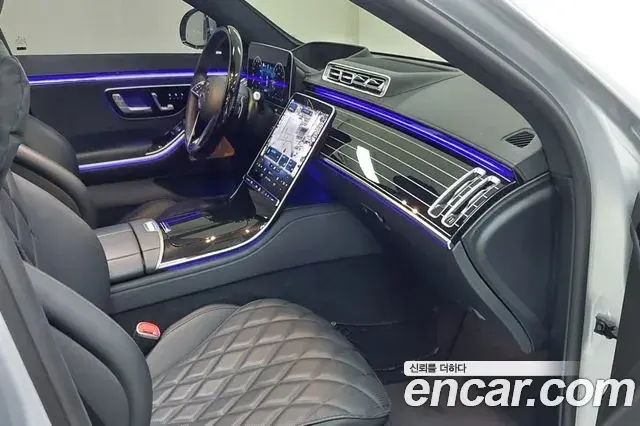 Mercedes-Benz S-Class 2022 — Photo 16/20