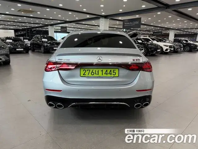 Mercedes-Benz E-Class 2026 — Photo 2/11