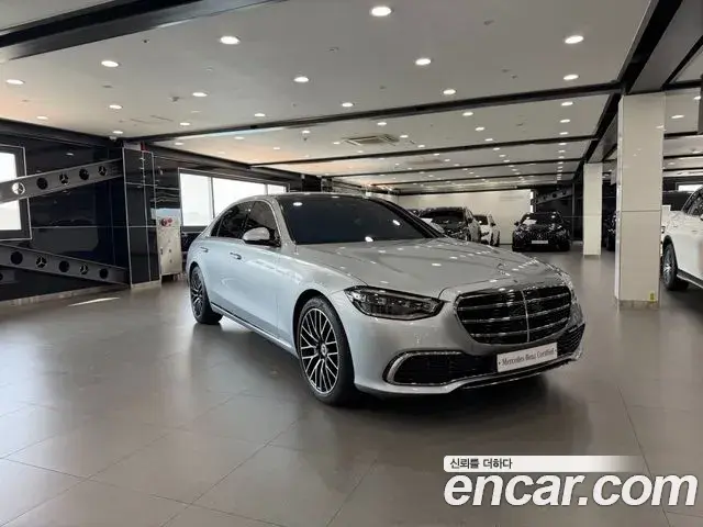 Mercedes-Benz S-Class 2026 — Photo 10/20