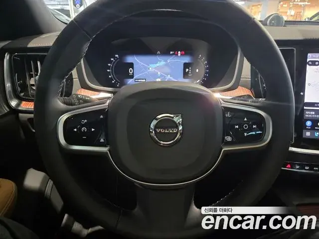 Volvo V60 Cross Country 2026 — ფოტო 17/19