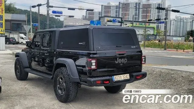 Jeep Gladiator 2022 — Şəkil 6/19