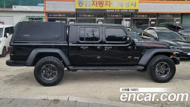Jeep Gladiator 2022 — Şəkil 2/19