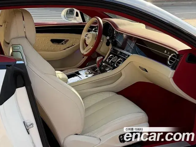 Bentley Continental GT 2021 — ფოტო 12/20