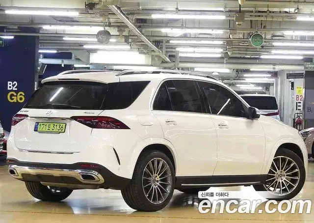 Mercedes-Benz GLE-Class 2025 — Фото 3/20