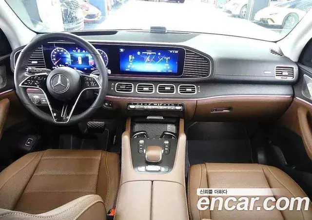 Mercedes-Benz GLE-Class 2025 — Фото 4/20