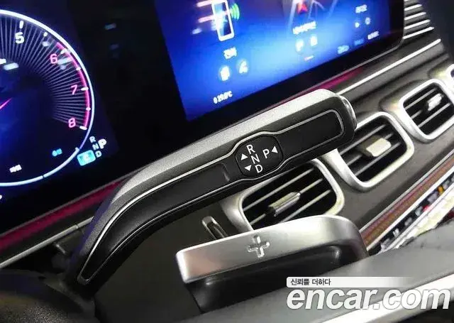 Mercedes-Benz GLE-Class 2025 — Фото 7/20
