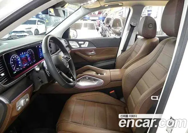 Mercedes-Benz GLE-Class 2025 — Фото 9/20