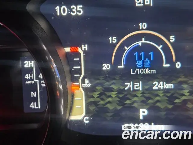 Jeep Wrangler 2018 — ფოტო 7/10