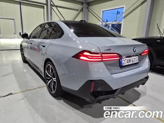 BMW 5 Series 2025 — Şəkil 7/19