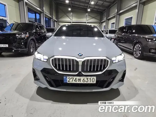 BMW 5 Series 2025 — Şəkil 2/19