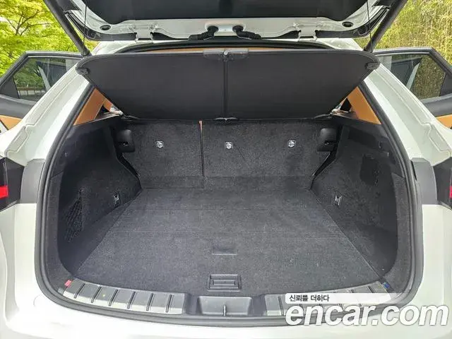 Lexus NX350h 2023 — ფოტო 14/20
