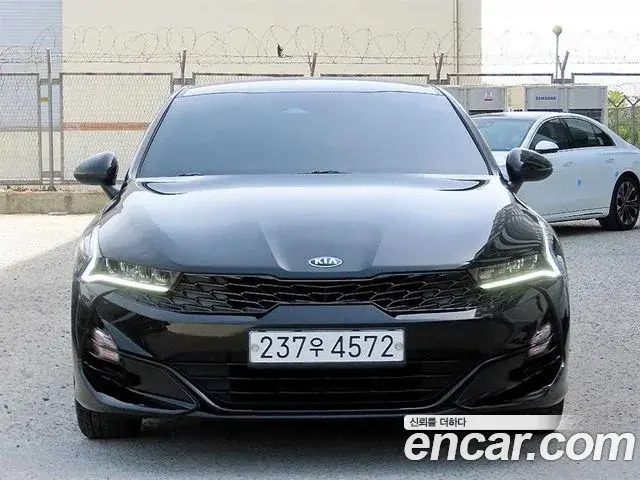 Kia K5 2020 — Photo 5/20