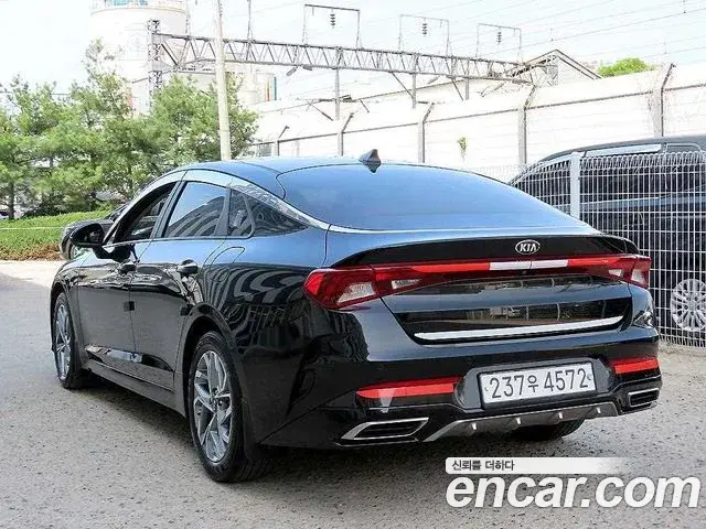 Kia K5 2020 — Photo 8/20