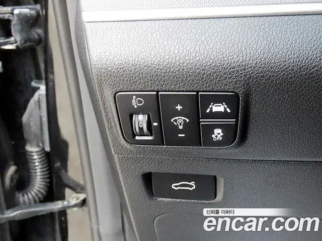 Kia K5 2020 — Photo 12/20