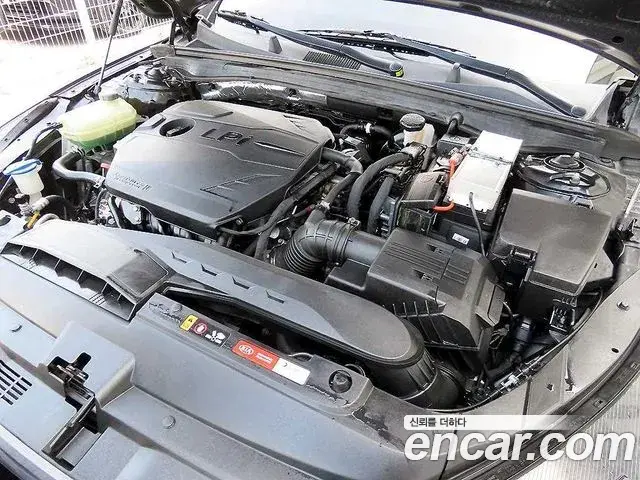 Kia K5 2020 — Photo 9/20