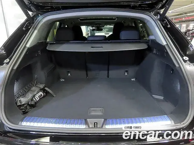 Audi Q5 2025 — Şəkil 13/20