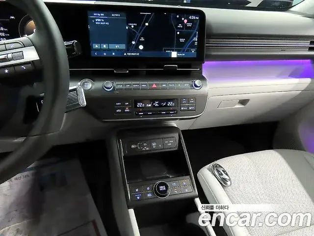 Hyundai Kona 2024 — Фото 17/20