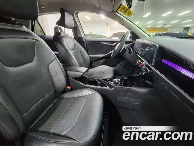 Kia Niro 2025 — Фото 15/20