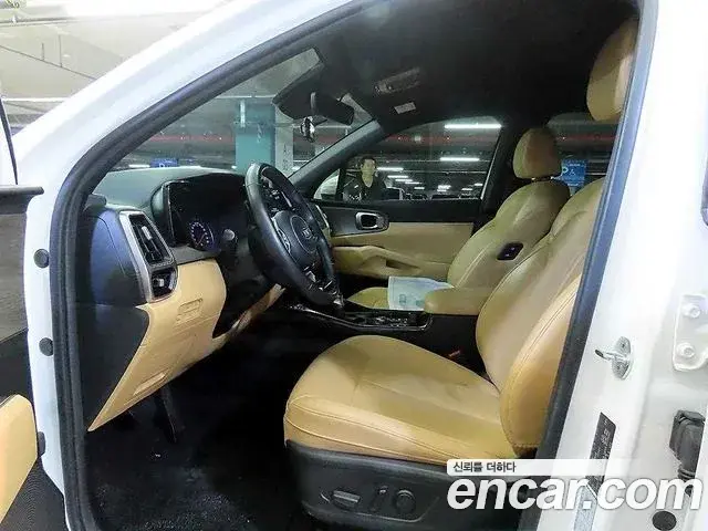 Kia Sorento 2021 — Photo 5/19