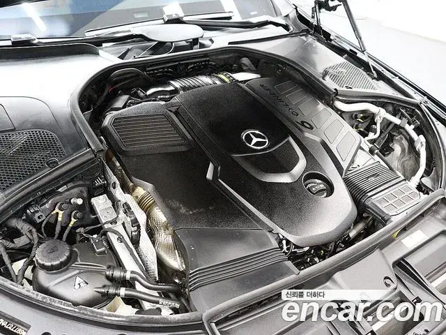 Mercedes-Benz S-Class 2022 — Фото 18/20