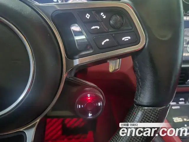 Porsche Cayenne 2019 — Photo 10/20