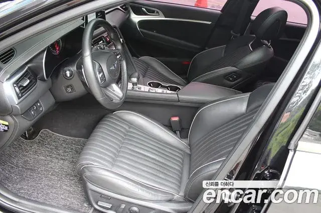 Genesis G70 2019 — Şəkil 17/20