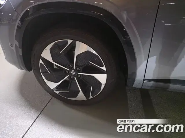 Renault Samsung Grand Koleos 2025 — ფოტო 12/13
