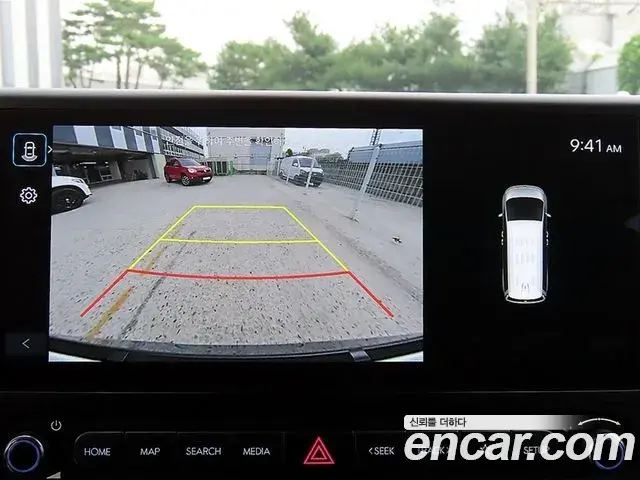 Hyundai Staria 2026 — Фото 14/18