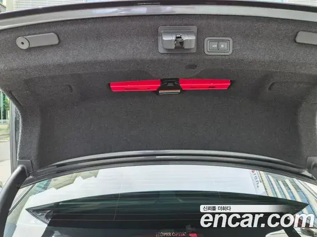 Audi A6 2023 — Şəkil 14/19