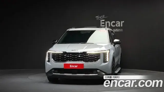 Kia Carnival 2025 — Şəkil 25/35