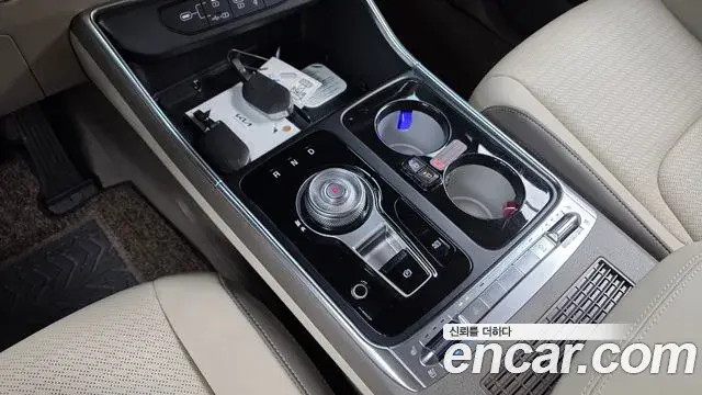 Kia Carnival 2025 — Şəkil 14/35