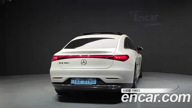 Mercedes-Benz EQS 2022 — ფოტო 30/35