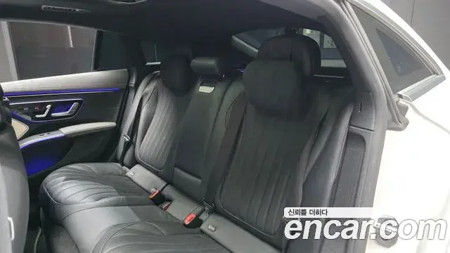 Mercedes-Benz EQS 2022 — ფოტო 21/35