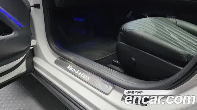 Mercedes-Benz EQS 2022 — ფოტო 23/35