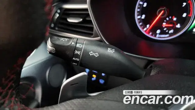 Genesis G70 2019 — Şəkil 1/38