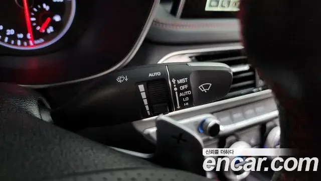 Genesis G70 2019 — Şəkil 30/38