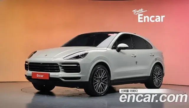 Porsche Cayenne 2023 — Photo 25/37