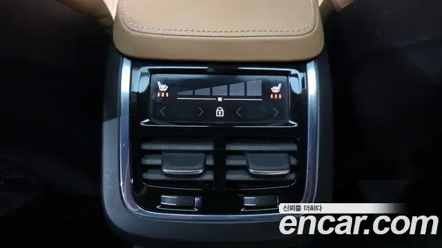 Volvo S90 2019 — Şəkil 18/36