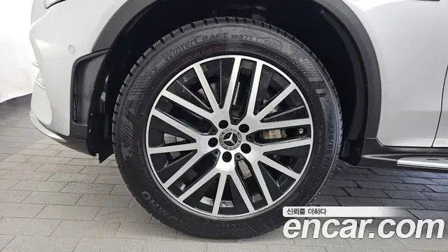 Mercedes-Benz GLC-Class 2020 — ფოტო 12/36