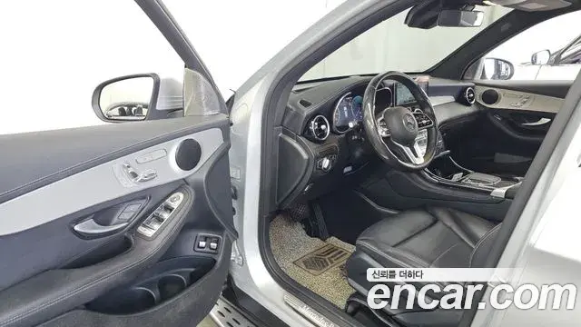 Mercedes-Benz GLC-Class 2020 — ფოტო 4/36