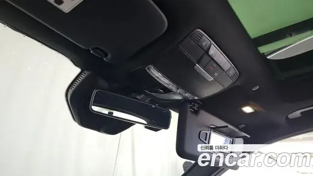 Mercedes-Benz GLC-Class 2020 — ფოტო 27/36