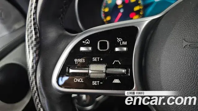 Mercedes-Benz GLC-Class 2020 — ფოტო 35/36
