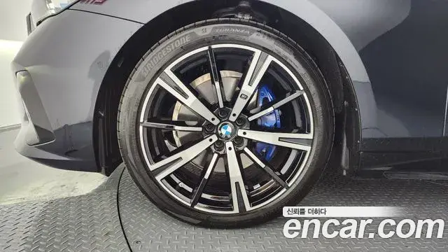BMW 5 Series 2025 — Şəkil 7/23