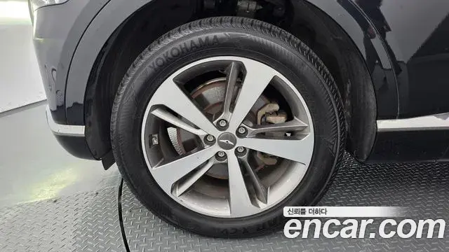Genesis GV80 2021 — Photo 5/20