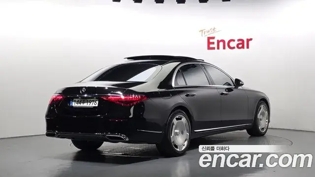 Mercedes-Benz S-Class 2021 — Фото 2/20