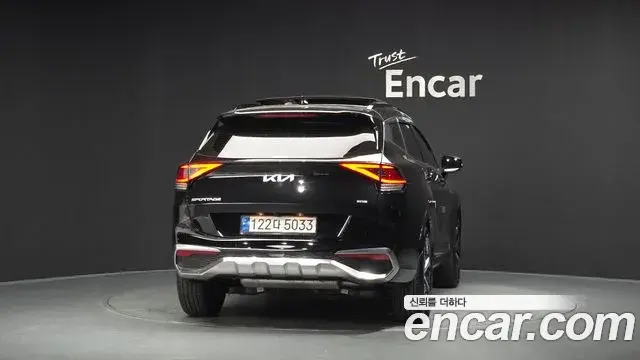 Kia Sportage 2022 — Фото 4/20