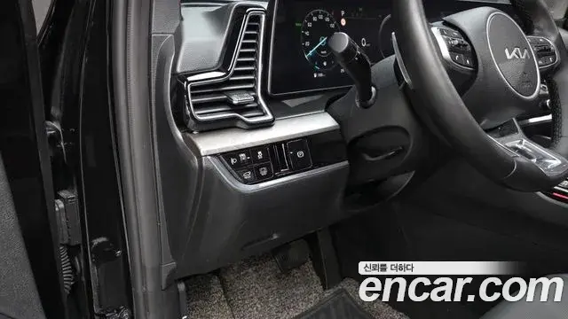 Kia Sportage 2022 — Фото 13/20